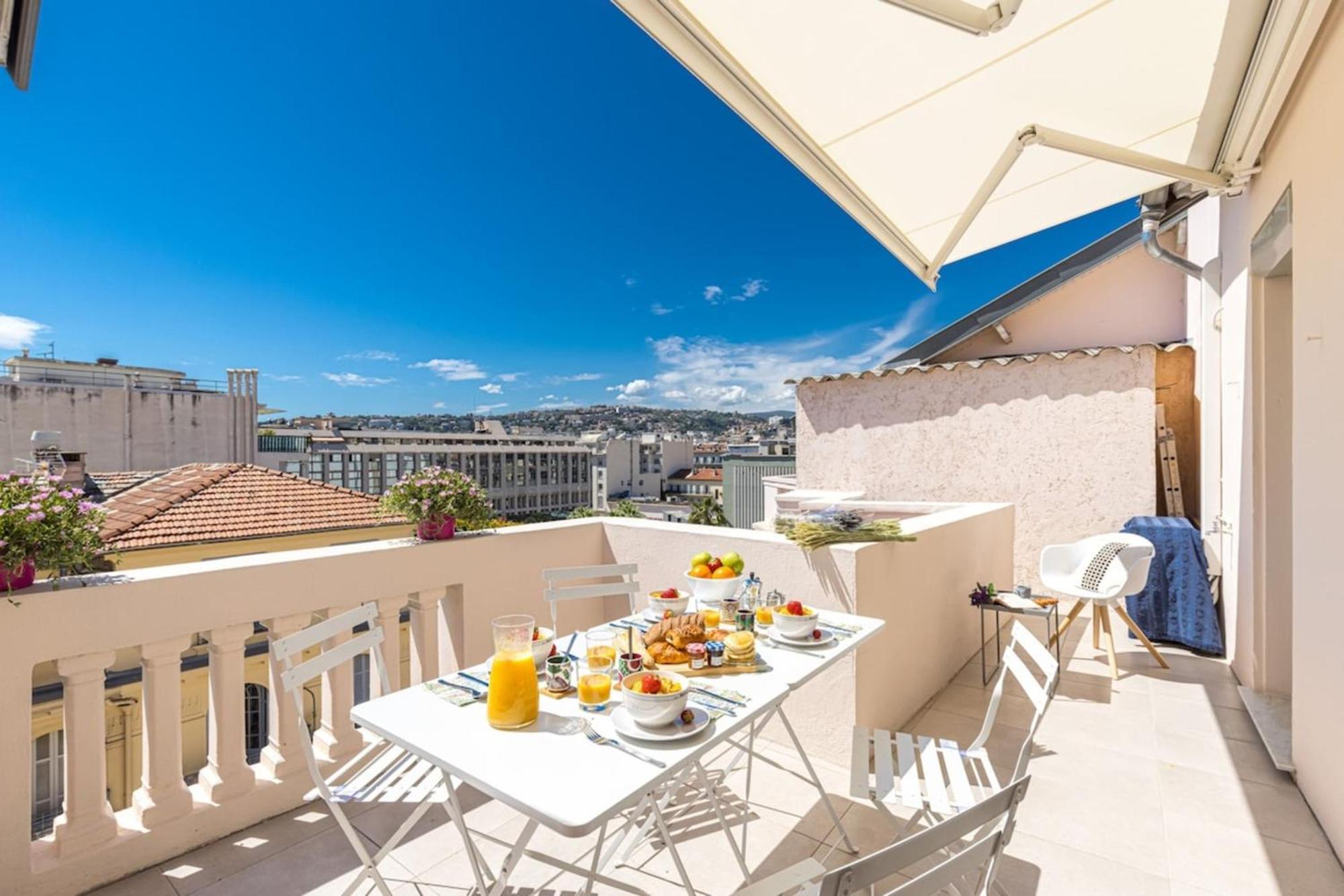 Spitalieri- Sunny Terrace With View -New Apartment Ніцца Екстер'єр фото